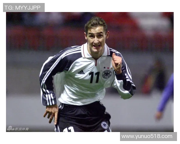 巴西退役足球明星的辉煌生涯回顾与经典瞬间展现