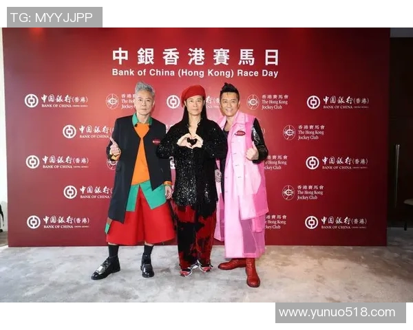 香港足球明星队盛大设宴庆祝荣耀时刻共聚一堂共享足球激情与友谊