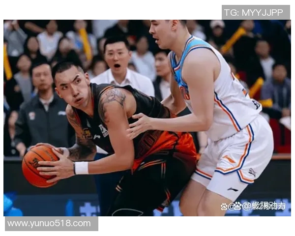 CBA精彩对决回顾广东队与新疆队11月4日比赛全程录像分析