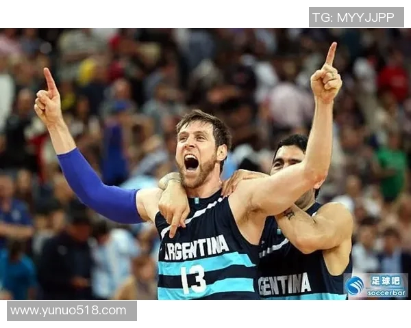 足球明星热爱篮球的那些故事与他们的偶像之路